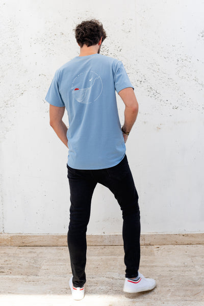 Camiseta westsouls ecológica azul, ilustración espalda hombre